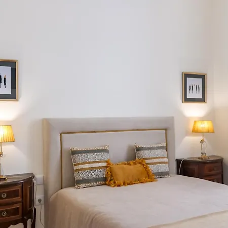 Casa D'oliveira 4* 阿威罗