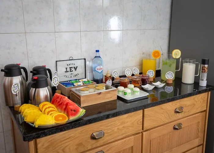 Bed & Breakfast Casa D'oliveira Aveiro